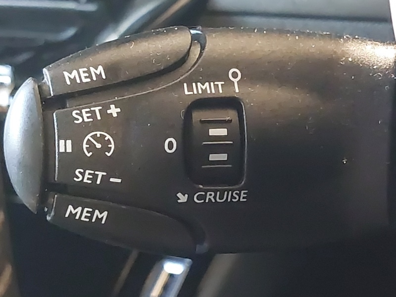 Used Peugeot 208 2023 for sale - 77265468: Photo 17