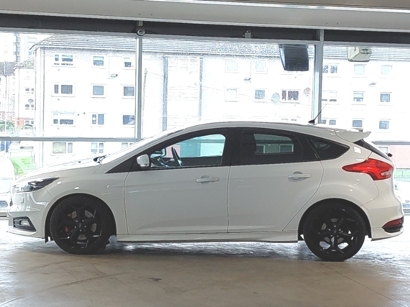 Used Ford Focus 2015 for sale - 78089183: Photo 4
