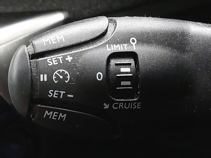 Used Peugeot 3008 2018 for sale - 76864628: Photo 14