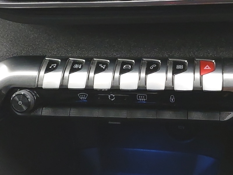 Used Peugeot 3008 2018 for sale - 76864628: Photo 15