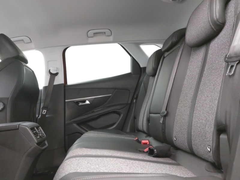 Used Peugeot 3008 2018 for sale - 76864628: Photo 6