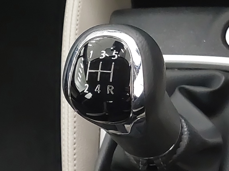 Used Nissan Micra 2018 for sale - 76834280: Photo 17