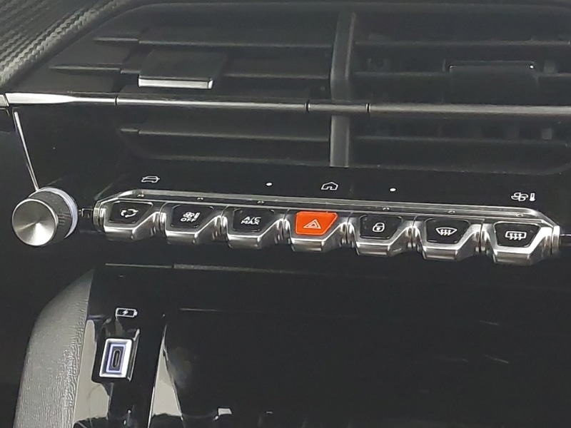 Used Peugeot 2008 2023 for sale - 77371147: Photo 16