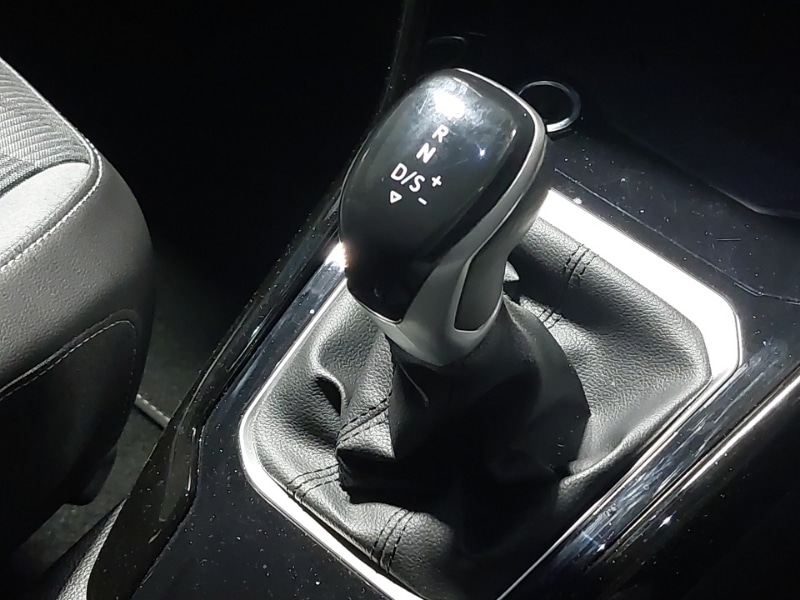 Used Volkswagen T-Roc 2025 for sale - 76842697: Photo 13