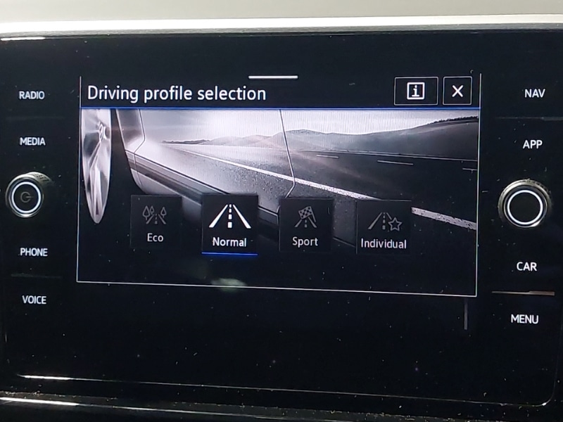 Used Volkswagen T-Roc 2025 for sale - 76842697: Photo 19