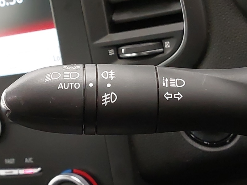 Used Renault Megane 2018 for sale - 76233346: Photo 15