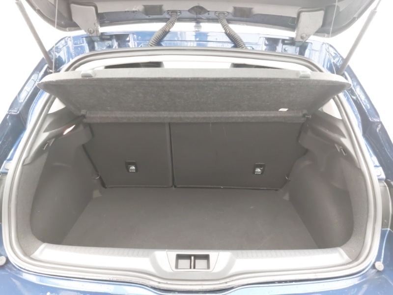 Used Renault Megane 2018 for sale - 76233346: Photo 8