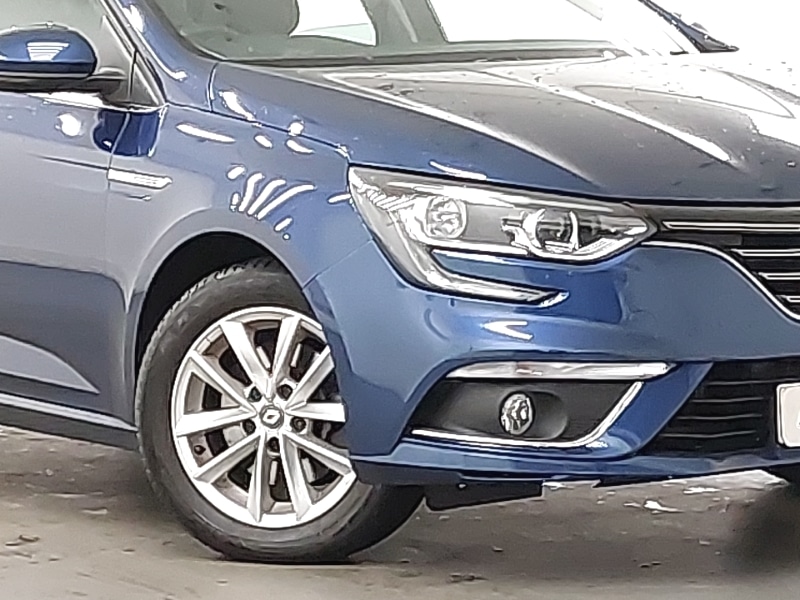 Used Renault Megane 2018 for sale - 76233346: Photo 9