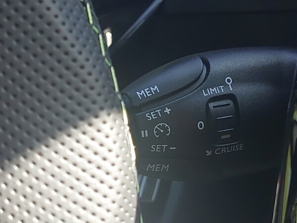 Used Peugeot 208 2025 for sale - 76321238: Photo 14