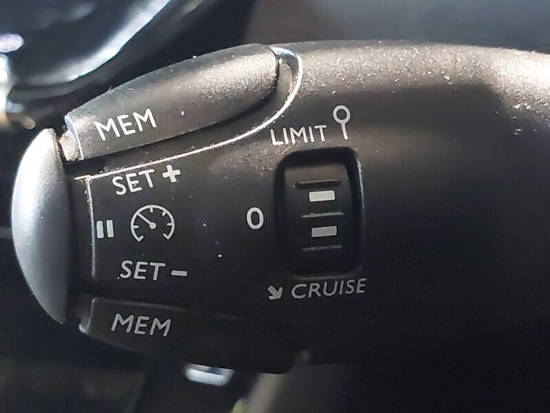 Used Peugeot 208 2020 for sale - 77702253: Photo 18