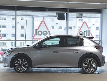 Used Peugeot 208 2020 for sale - 77702253: Photo