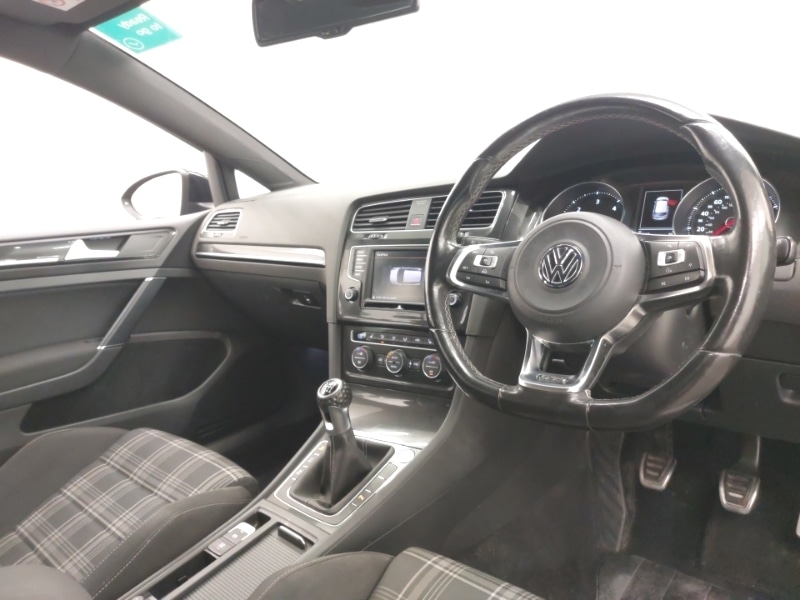 Used Volkswagen Golf 2016 for sale - 76537156: Photo 19