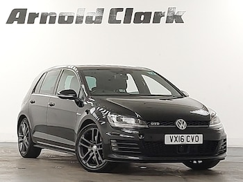 Used Volkswagen Golf 2016 for sale - 76537156: Photo