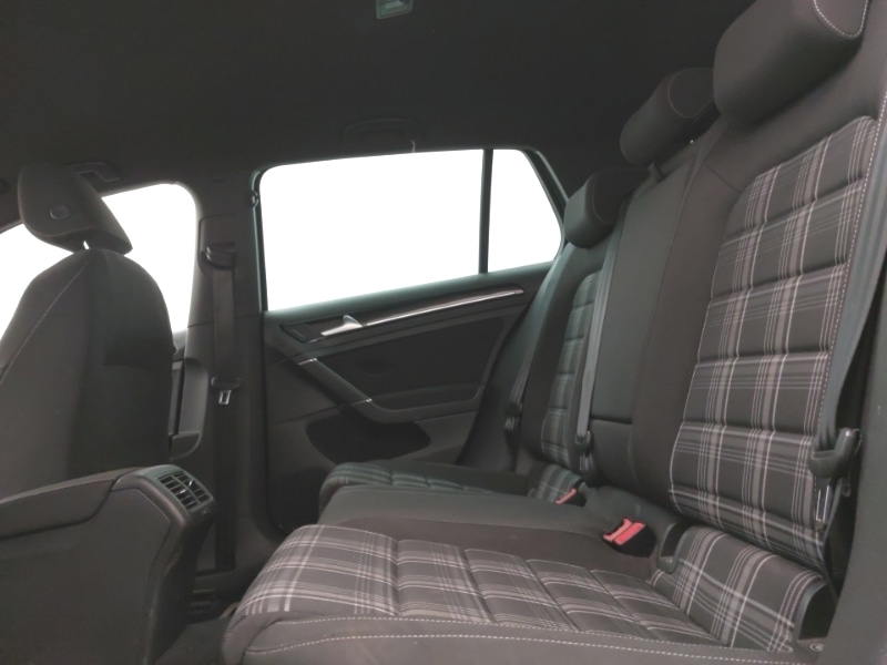 Used Volkswagen Golf 2016 for sale - 76537156: Photo 6