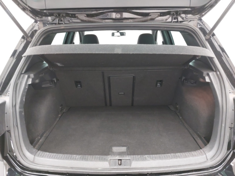 Used Volkswagen Golf 2016 for sale - 76537156: Photo 8