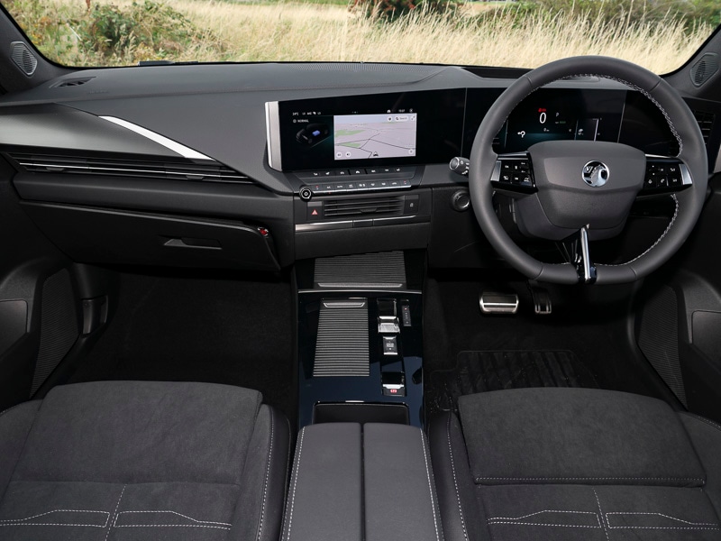 Used Vauxhall Astra 2025 for sale - 76369678: Photo 2