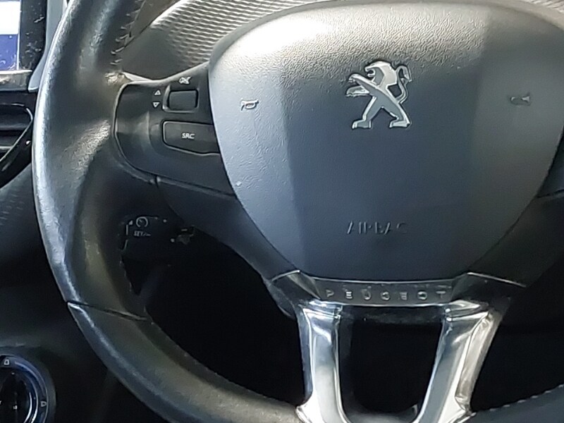 Used Peugeot 2008 2016 for sale - 77475930: Photo 10