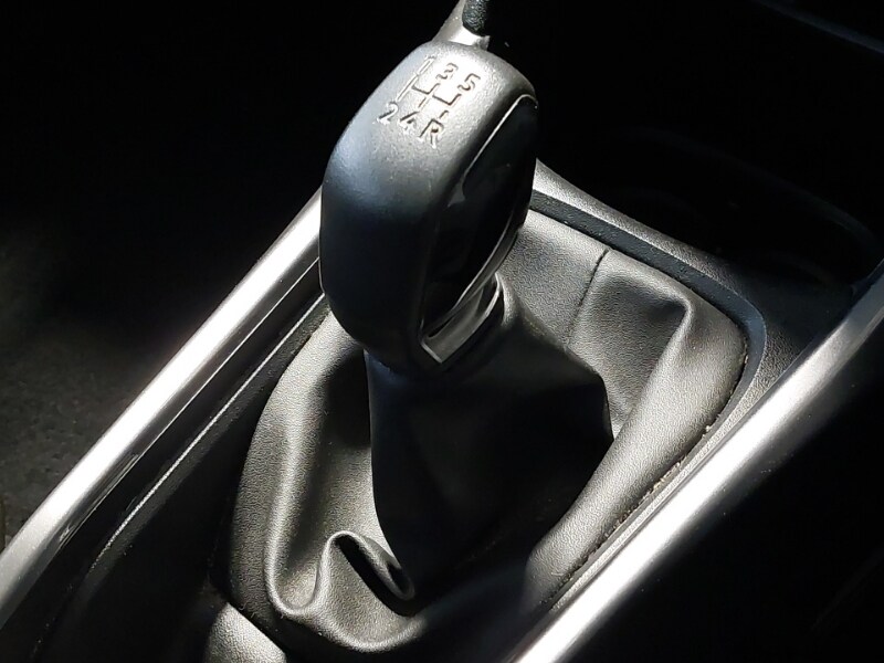 Used Peugeot 2008 2016 for sale - 77475930: Photo 18