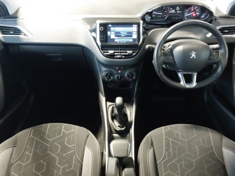 Used Peugeot 2008 2016 for sale - 77475930: Photo 2