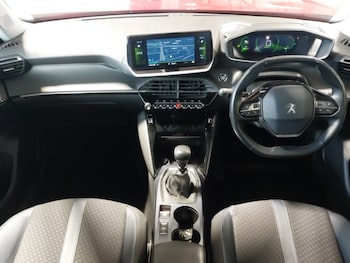 Used Peugeot 2008 2020 for sale - 77664004: Photo