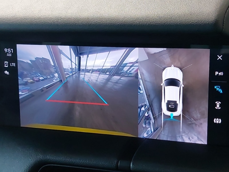 Used Porsche Taycan 2021 for sale - 77790530: Photo 14