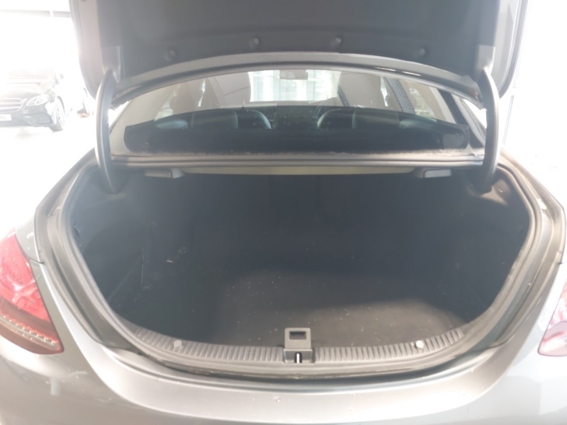 Used Mercedes-Benz C Class 2020 for sale - 76800069: Photo 8