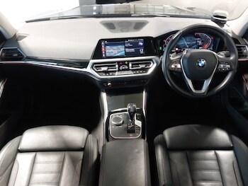 Used BMW 3 Series 2021 for sale - 77907664: Photo