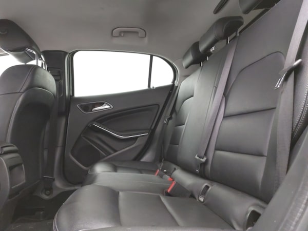 Used Mercedes-Benz GLA 2018 for sale - 76183590: Photo 6