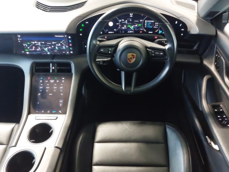 Used Porsche Taycan 2021 for sale - 77922325: Photo 7