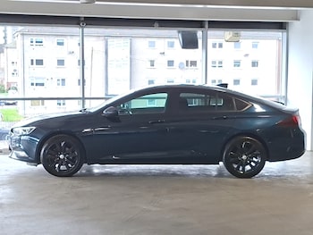 Used Vauxhall Insignia 2017 for sale - 78312702: Photo