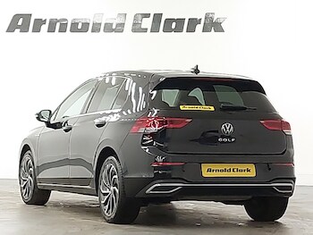 Used Volkswagen Golf 2023 for sale - 77522611: Photo