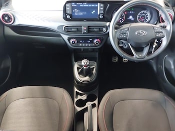 Used Hyundai i10 2023 for sale - 75278448: Photo