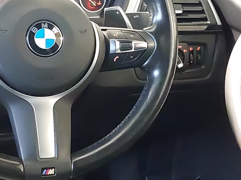 Used BMW 3 Series 2018 for sale - 76893617: Photo 11