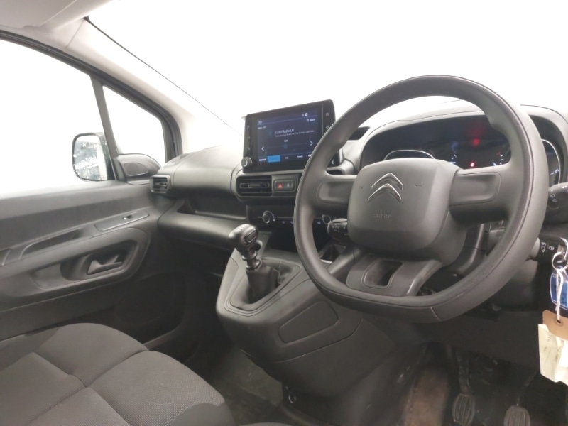 Used Citroen Berlingo 2023 for sale - 76763842: Photo 2