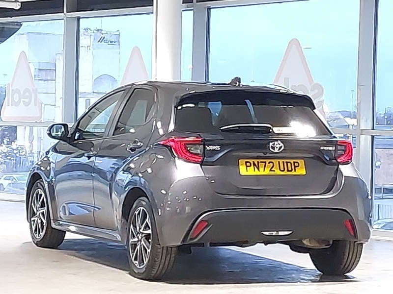 Used Toyota Yaris 2022 for sale - 77004468: Photo 3