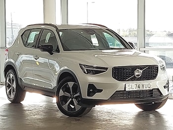 Volvo - XC40