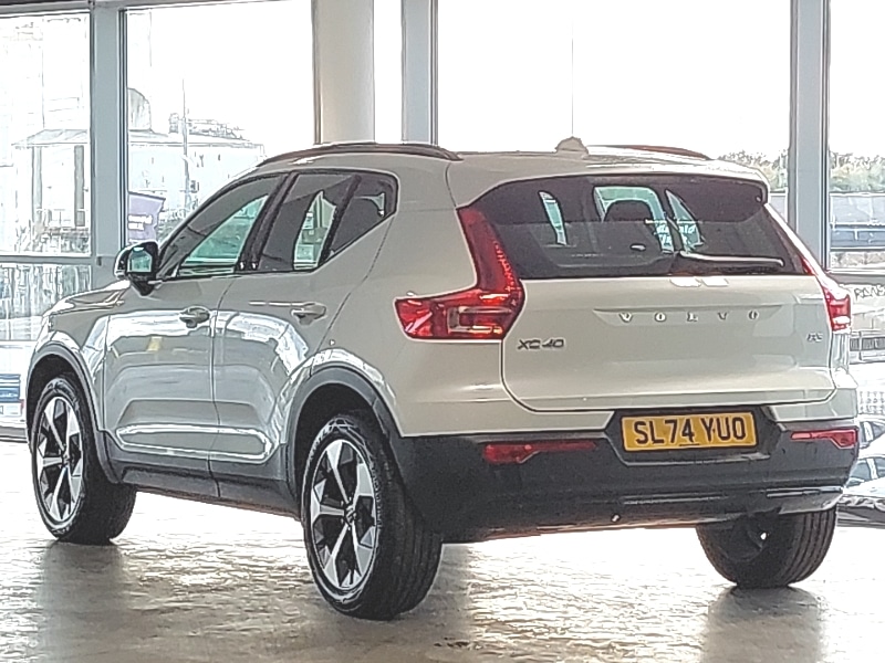 Used Volvo XC40 2024 for sale - 76166045: Photo 3