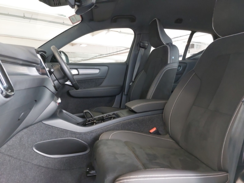 Used Volvo XC40 2024 for sale - 76166045: Photo 5
