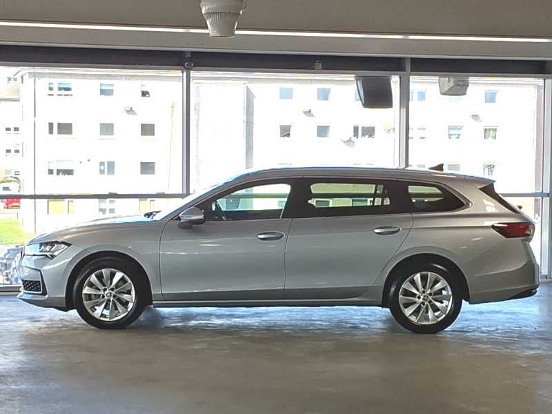 Used Skoda Superb 2025 for sale - 78172998: Photo 4