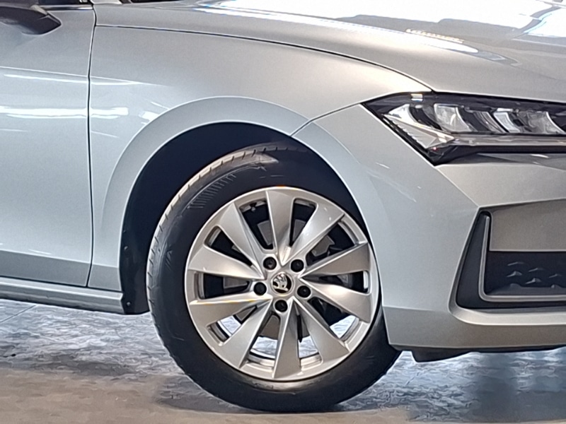 Used Skoda Superb 2025 for sale - 78172998: Photo 9