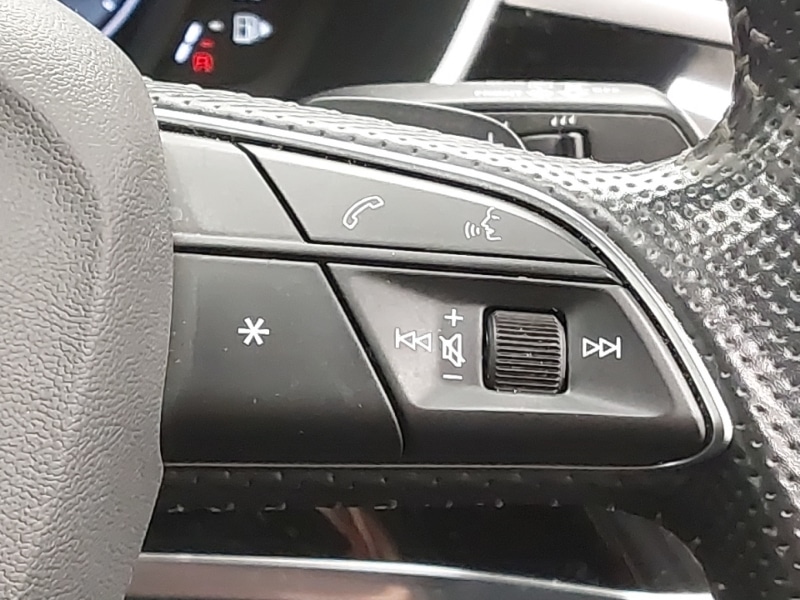 Used Audi Q3 2020 for sale - 76450949: Photo 14