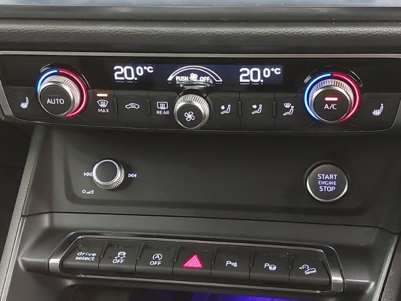 Used Audi Q3 2020 for sale - 76450949: Photo 16