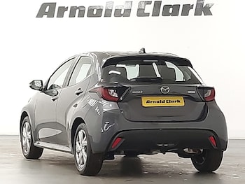 Used Mazda Mazda2 HYBRID 2025 for sale - 76238236: Photo 3