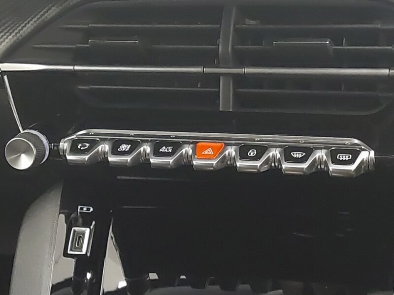 Used Peugeot 208 2023 for sale - 77605836: Photo 15