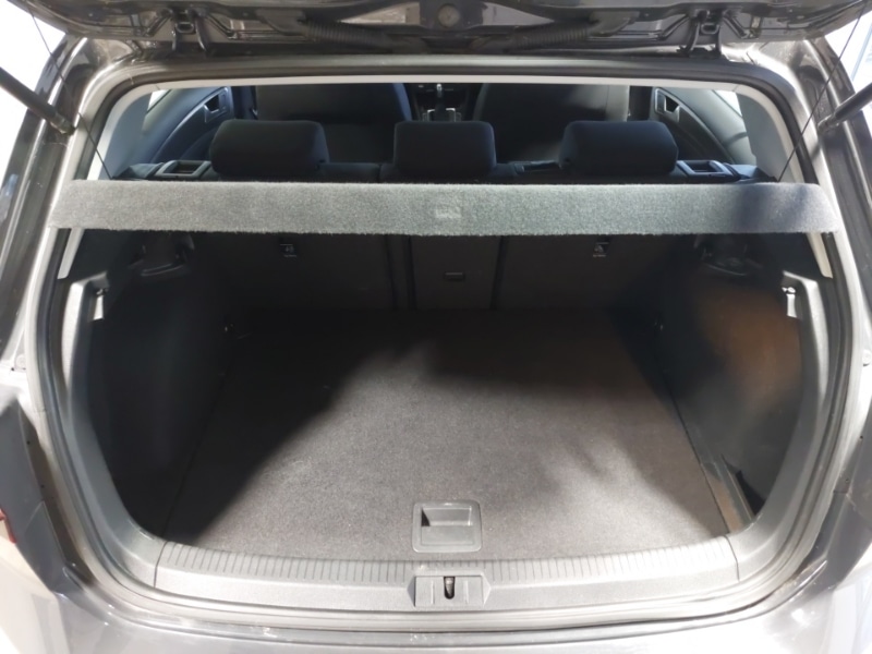 Used Volkswagen Golf 2019 for sale - 77189751: Photo 8