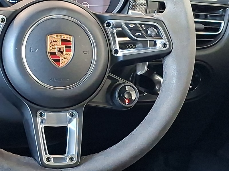 Used Porsche Macan 2020 for sale - 78046424: Photo 11