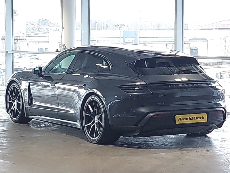 Used Porsche Taycan 2022 for sale - 77874030: Photo 3