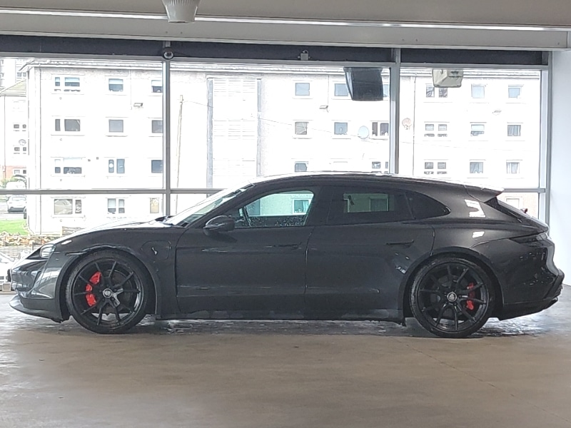 Used Porsche Taycan 2022 for sale - 77874030: Photo 4