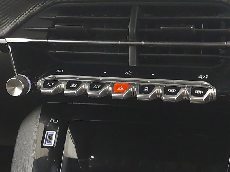 Used Peugeot 2008 2025 for sale - 77329729: Photo 16