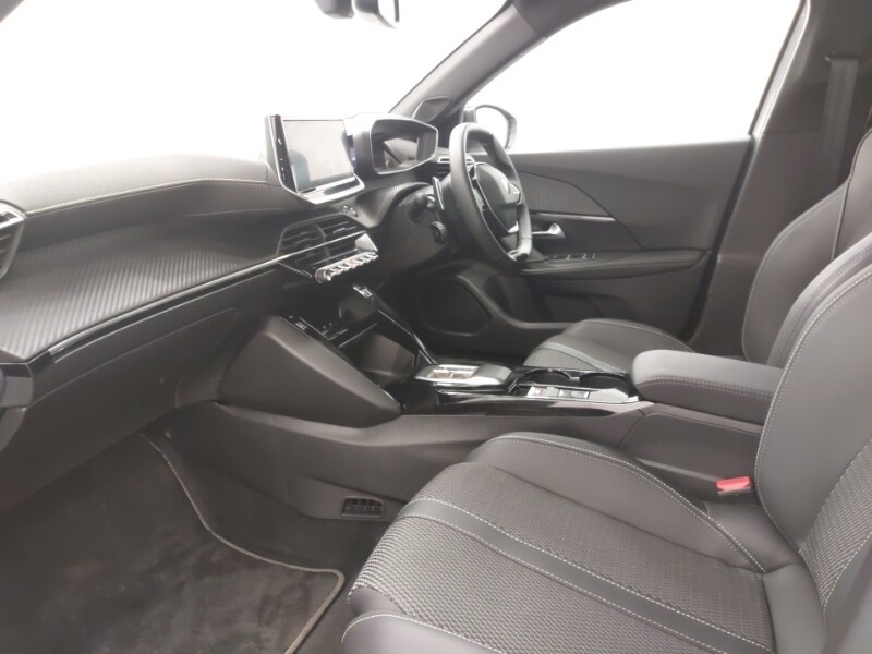 Used Peugeot 2008 2025 for sale - 77329729: Photo 5